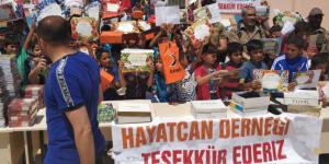 SURİYELİ ÖĞRENCİLERE KIRTASİYE YARDIMI