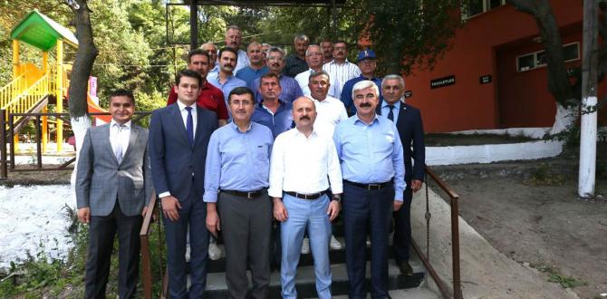 GÜMÜŞHACIKÖY ŞARLAYIK MESİRE ALANINDA İL GENEL MECLİSİ ÜYELERİMİZLE BİR ARAYA GELİNDİ