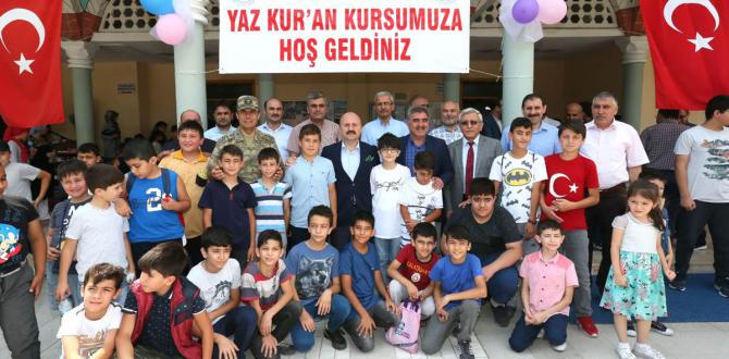 OKULLARIN TATİL OLMASIYLA BİRLİKTE YAZ KUR’AN KURSLARIMIZIN AÇILIŞI VATANDAŞLARIMIZIN YOĞUN KATILIMIYLA GERÇEKLEŞTİRİLDİ