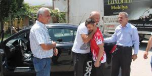 Amasyalı dünya 3’üncüsü olan güreşçi  Ahmet Yücel memleketinde çiçeklerle karşılandı