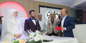 VALİMİZ DR. OSMAN VAROL TOPSAKAL VE DEMİR AİLELERİNİN DÜĞÜN MERASİMİNDE NİKAH ŞAHİTLİĞİ YAPTI