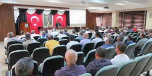 TEMMUZ AYI MUHTARLAR TOPLANTISI AMASYA ÇEVRE VE ŞEHİRCİLİK İLMÜDÜRÜ AHMET ÖZKAN KAYA’NIN KATILIMI İLE YAPILDI
