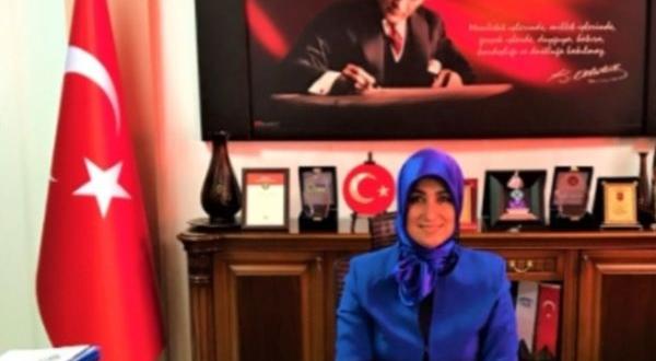 Barışın Hüküm Sürdüğü Çocukların Hep Güldüğü İyilik Sevgi Ve Hoşgörünün Tüm Kalplere Yerleşeceği Bir Yıl Olması