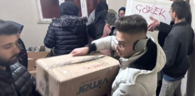 Amasya’nın köylerinden deprem bölgelerine yardımlar devam ediyor.