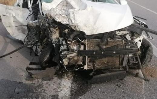 ÖĞRENCİ SERVİSİ İLE  OTOMOBİL ÇARPIŞTI