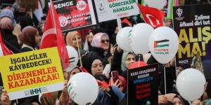 AMASYA’DA FİLİSTİNLİLER İÇİN  YÜRÜYÜŞ