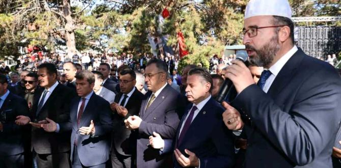 SAATCİ ÇİFCİMİZİ HİÇBİR ZAMAN YALNIZ BIRAKMADIK